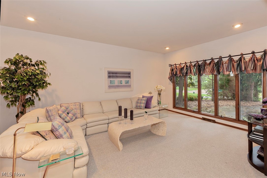 Orangewood - Residential