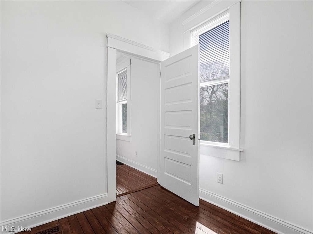 Norval Park - Residential