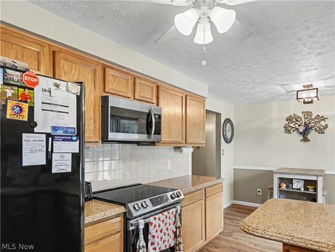 Tiny photo for 2903 Northview Road, Uniontown, OH 44685 (MLS # 5197892)