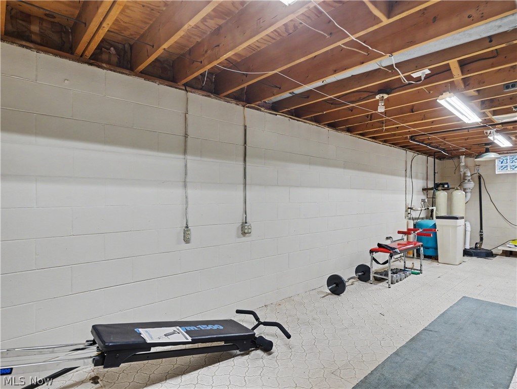 Pine Knoll Estates - Residential