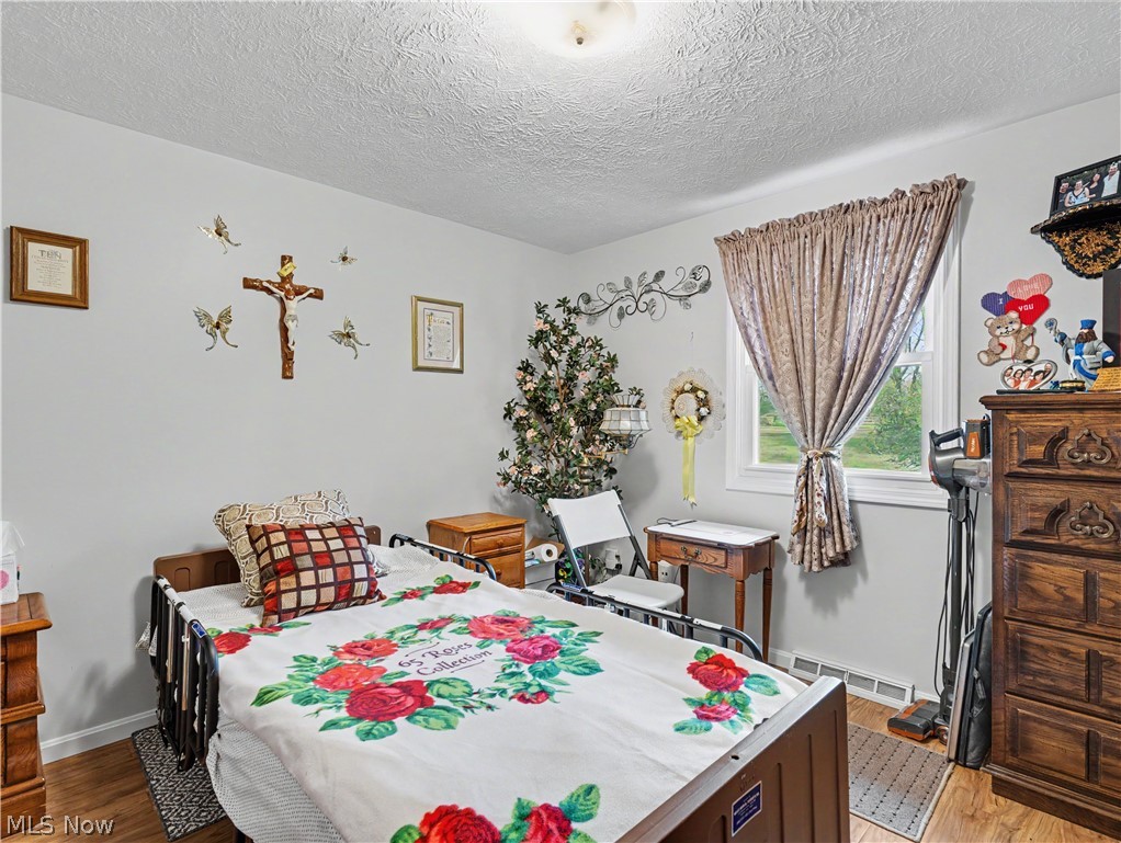 Pine Knoll Estates - Residential