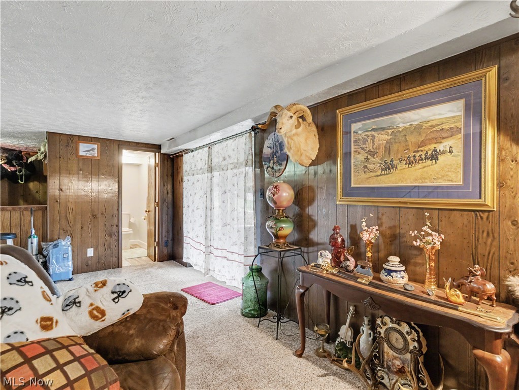 Pine Knoll Estates - Residential