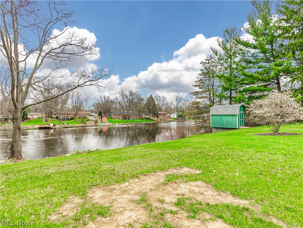 Pine Knoll Estates - Residential