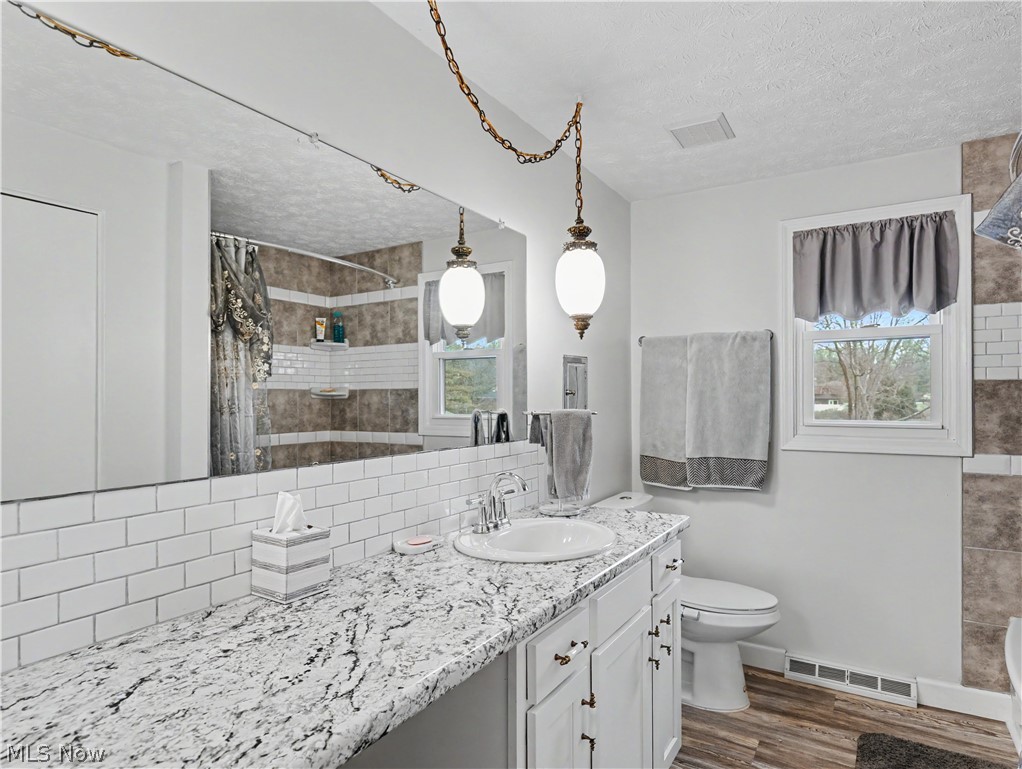 Pine Knoll Estates - Residential