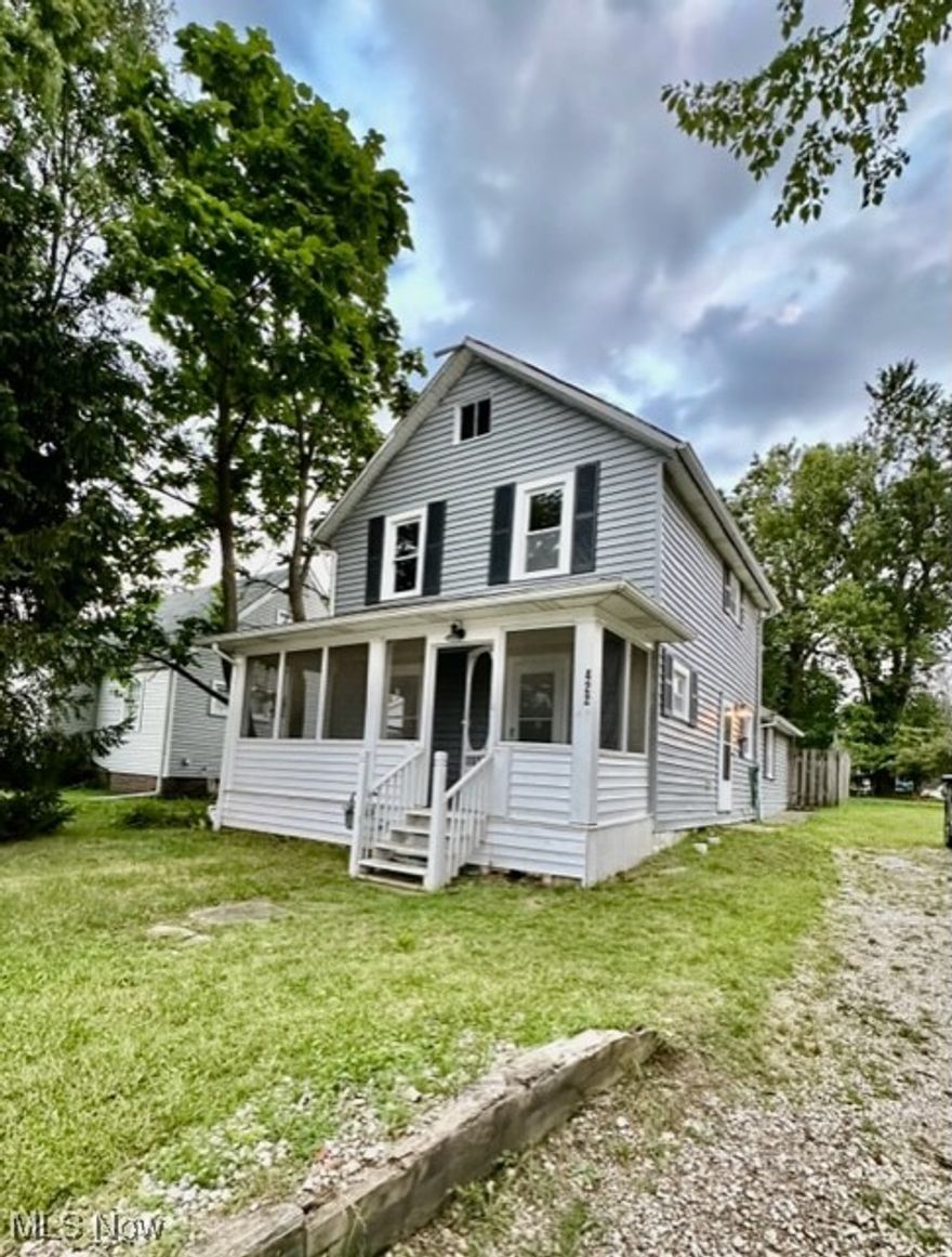 Cute house for rent in Medina! Bright kitchen with plenty of cabinets and counters. Living room opens to formal dining room. First floor primary bedroom with full bath. Upstairs is another full bath and 2 more bedrooms, plus a bonus space, perfect for office or play room! Full unfinished basement with washer and dryer hookups. All adult occupants must apply online for a credit, criminal and eviction history plus income verification. Passing criteria include-$50 application fee per adult occupant. -Credit score: 600+  -No recent bankruptcy. -No eviction history & no criminal history (involving sex, drugs or violence) -Stable employment (must provide current pay stubs) -Monthly gross income must be at least 2.5 X Monthly Rent -First months rent, security deposit, renters insurance and transferred utilities required prior to move in.