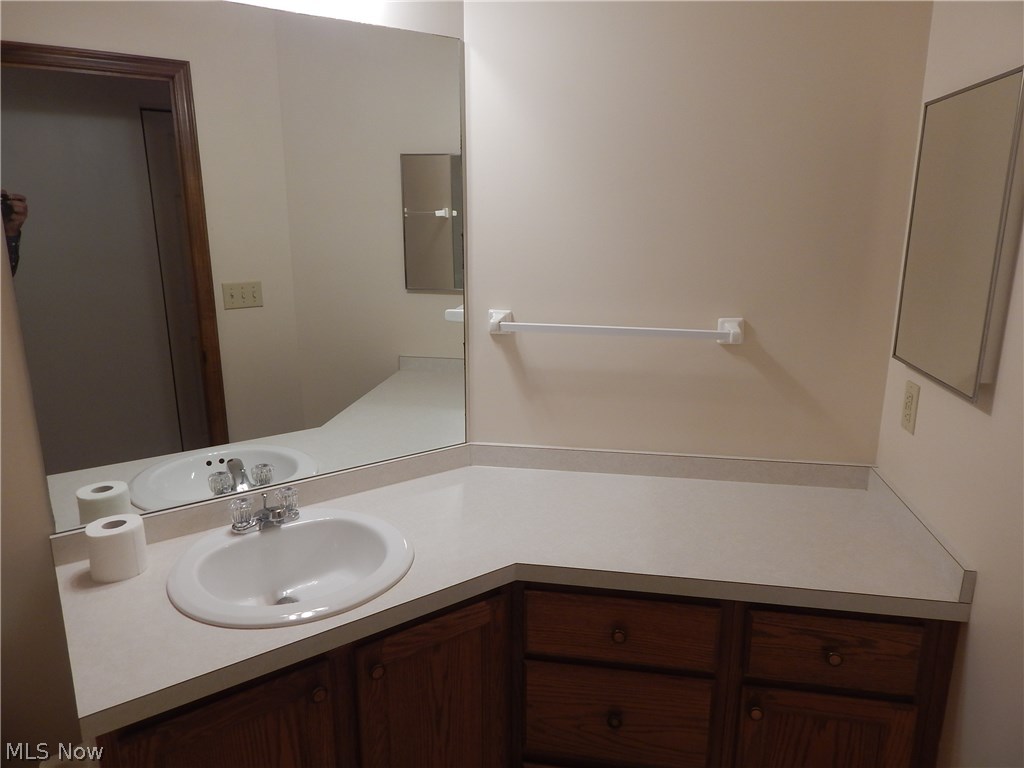 Abington Square Condo - Residential