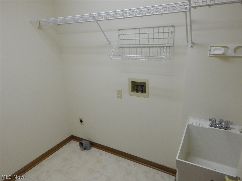 Abington Square Condo - Residential