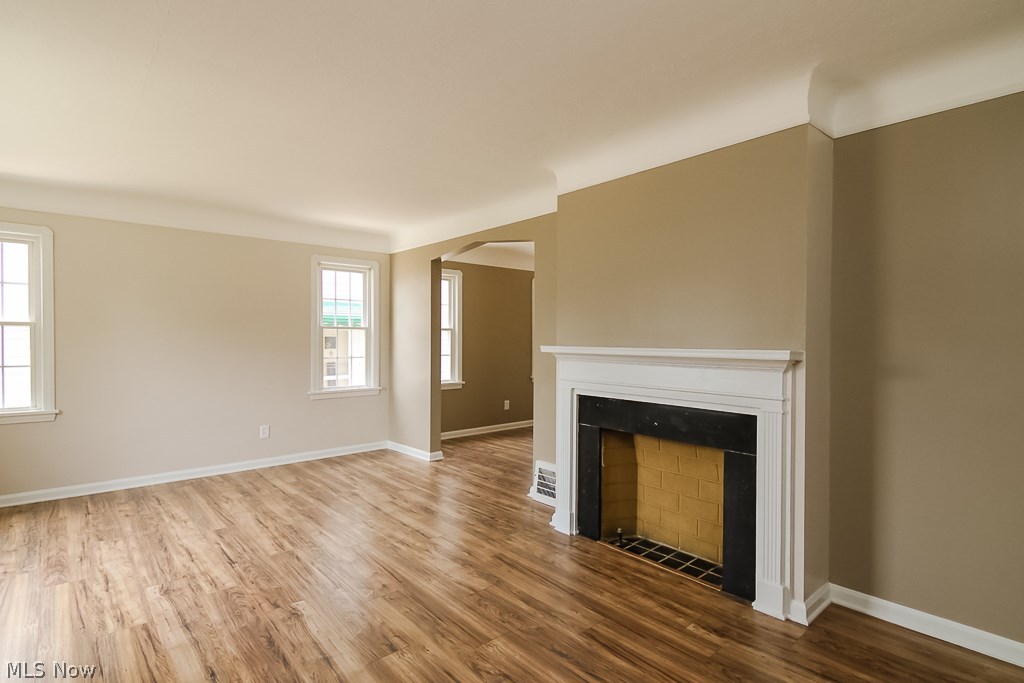 Elworthy-Helwick Cos Yorkshir - Residential