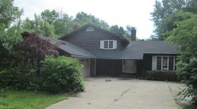 Suffolk County Estates 02 - Residential