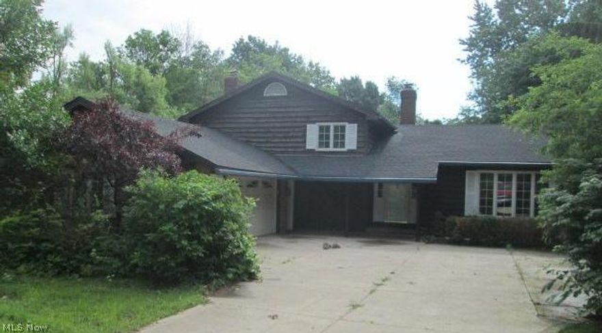 REO Property, Property Sold AS-IS W/O Repair, Warranty or Seller Disclosure.  The Listing Broker & Seller make no guarantees as to the accuracy of information herein; Buyer or Buyer’s Agent is responsible for utility activation related to inspections, Water activation not authorized; air pressure test only.