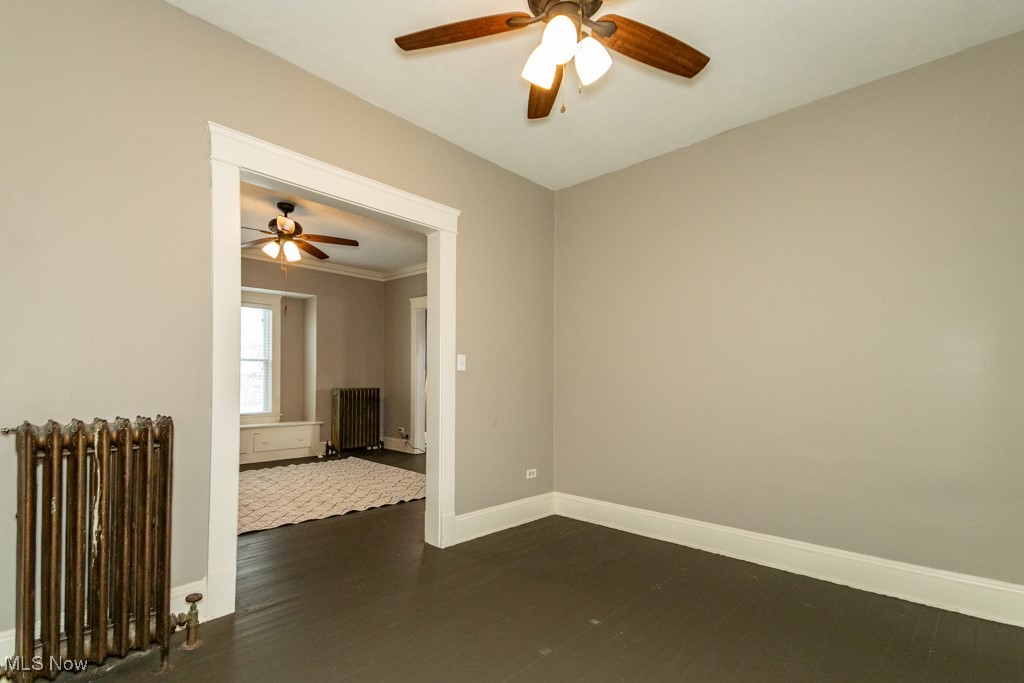 Selden - Commercial Sale