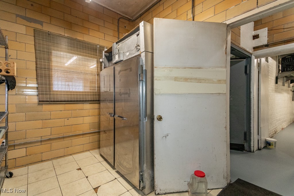 Selden - Commercial Sale