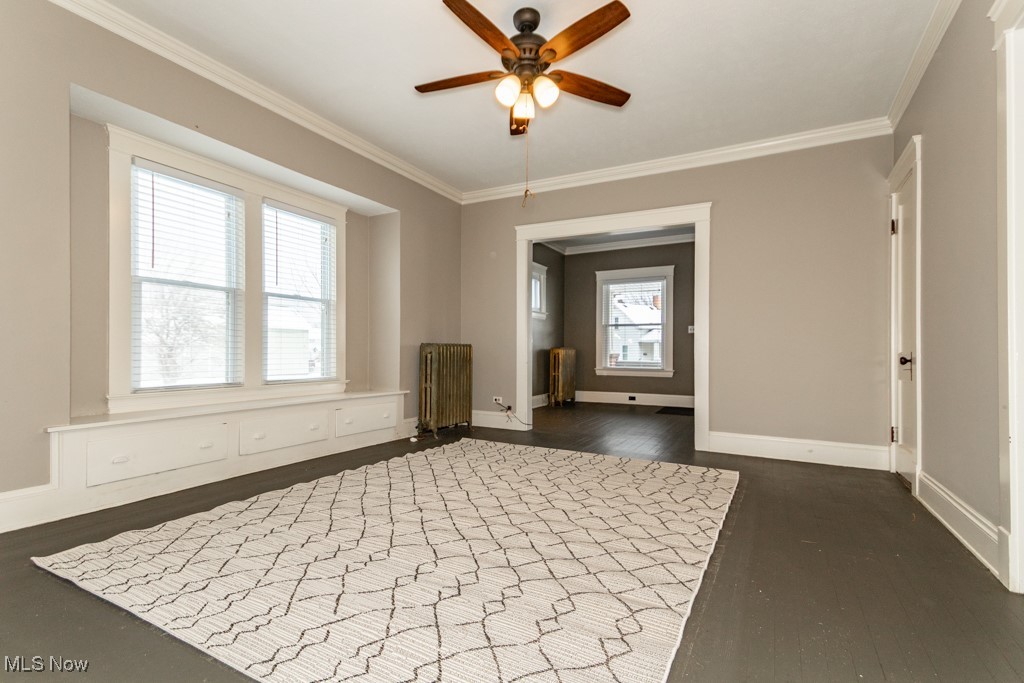 Selden - Commercial Sale