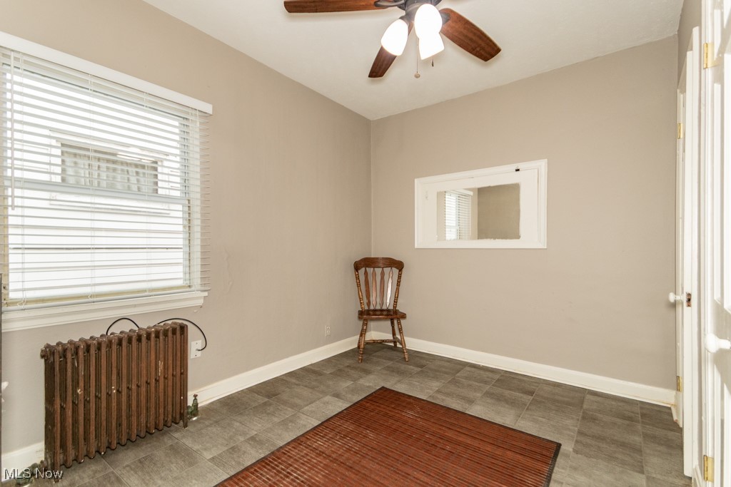 Selden - Commercial Sale