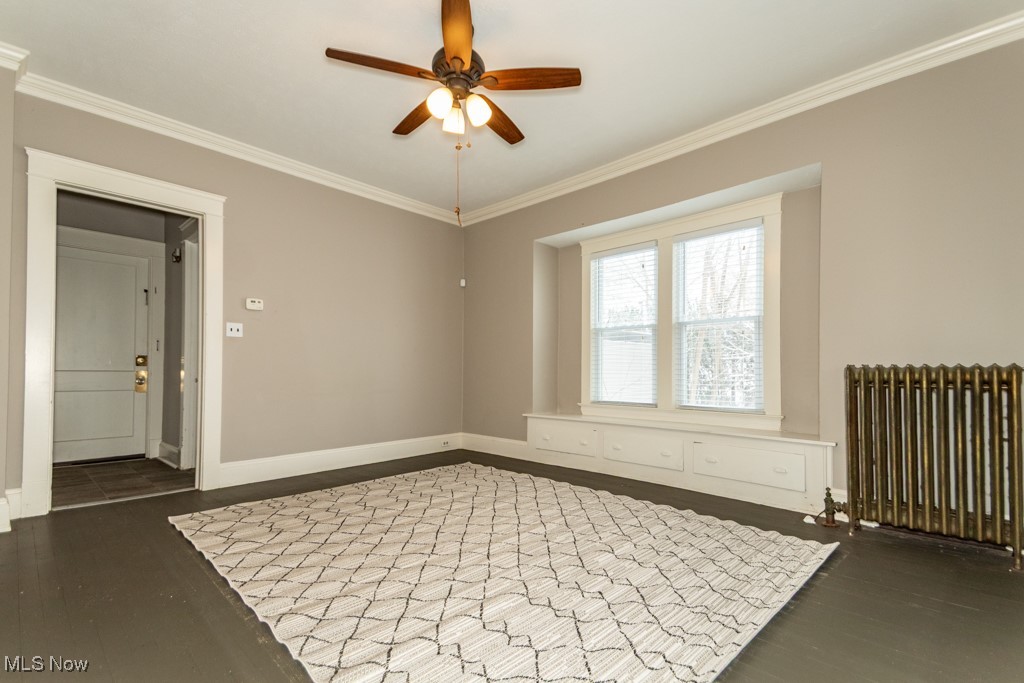 Selden - Commercial Sale