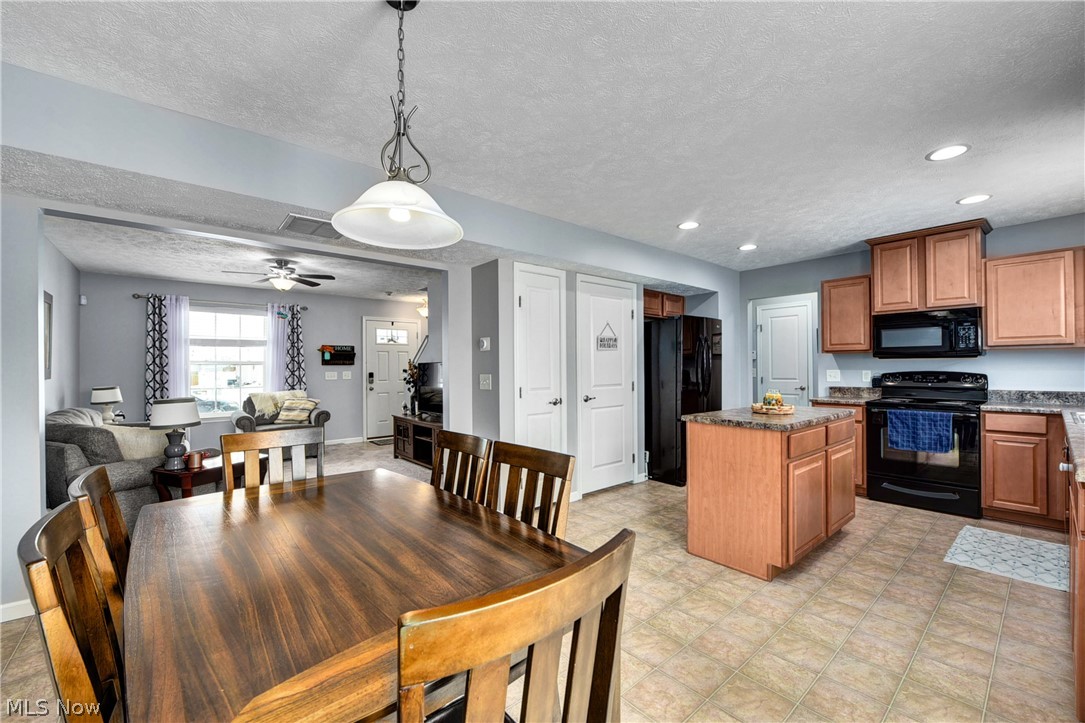 Meadow Lakes Sub - Residential