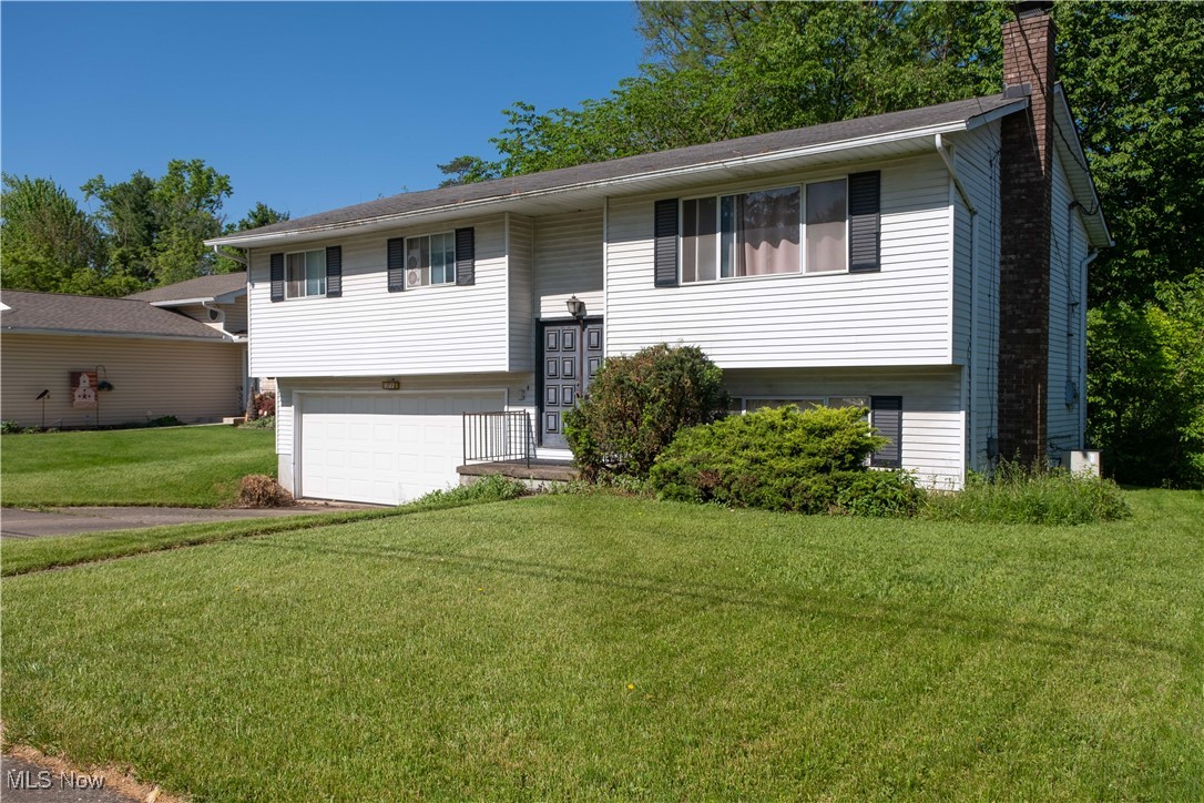 175 Alexander Drive, Elyria, Ohio image 2