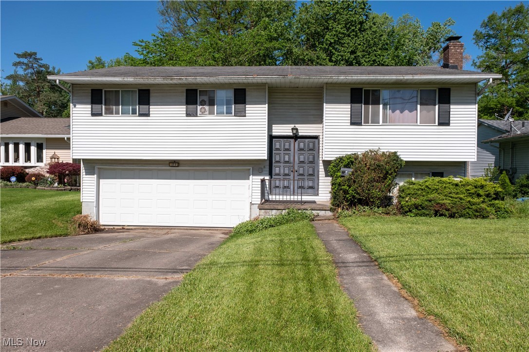 175 Alexander Drive, Elyria, Ohio image 3