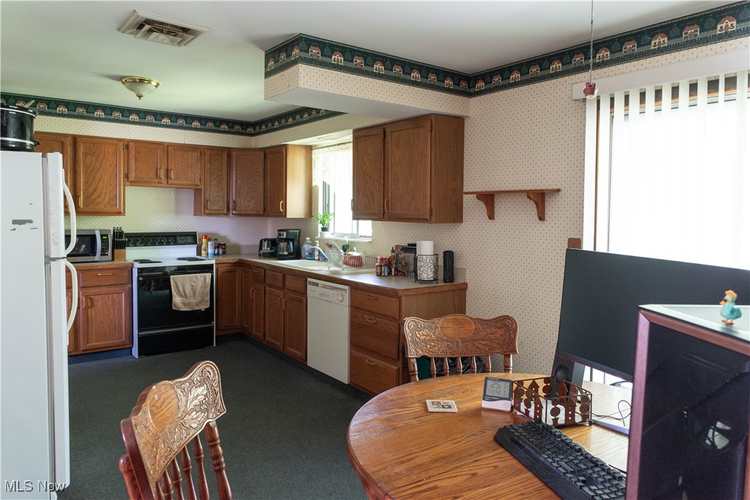 175 Alexander Drive, Elyria, Ohio image 7