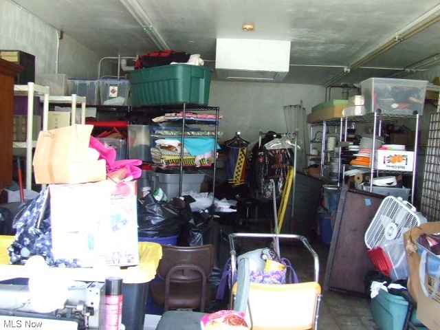 Portage 06 - Commercial Sale