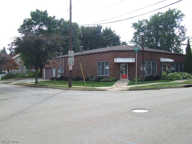 Portage 06 - Commercial Sale