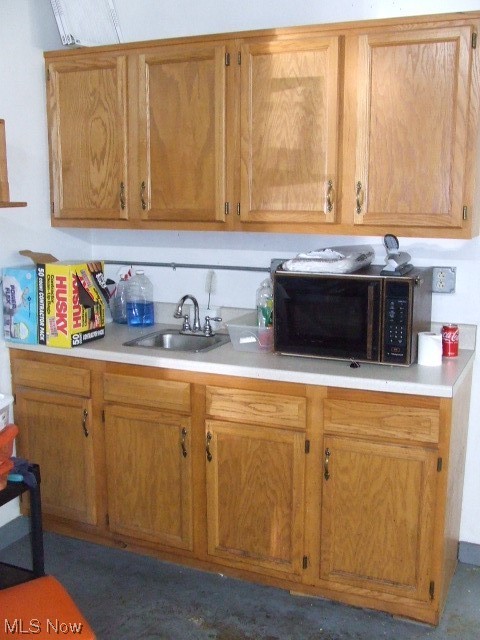 Portage 06 - Commercial Sale