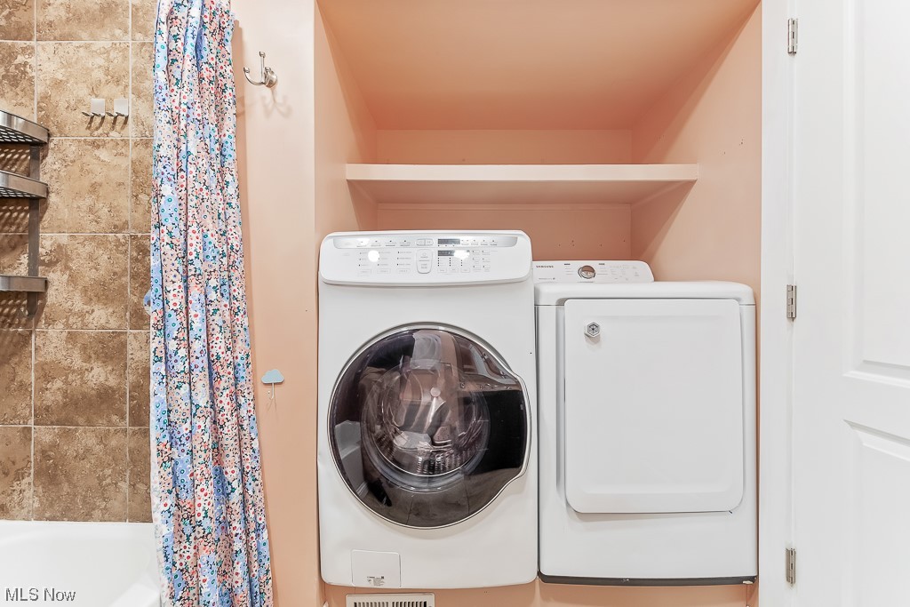 Pinecrest - Residential