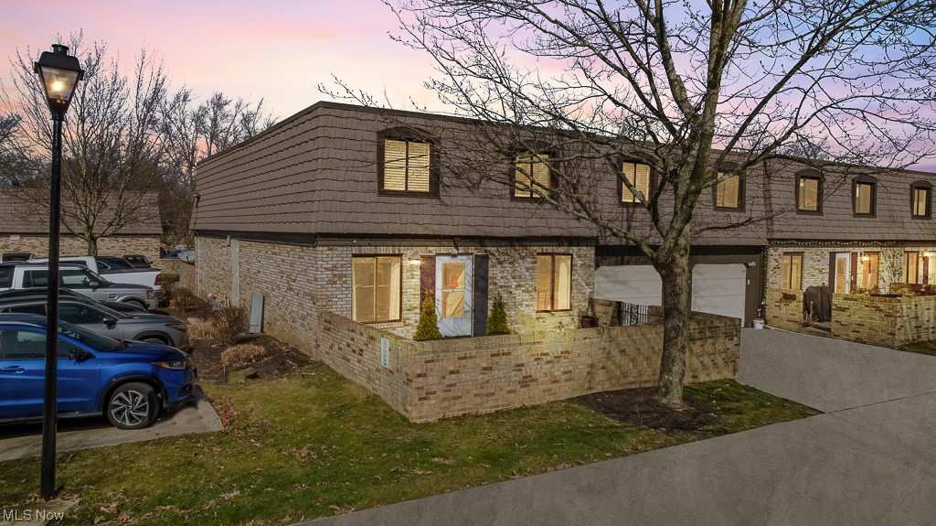 Pinecrest - Residential