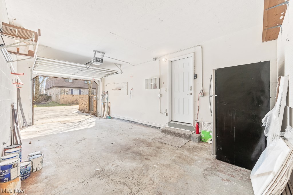 Pinecrest - Residential