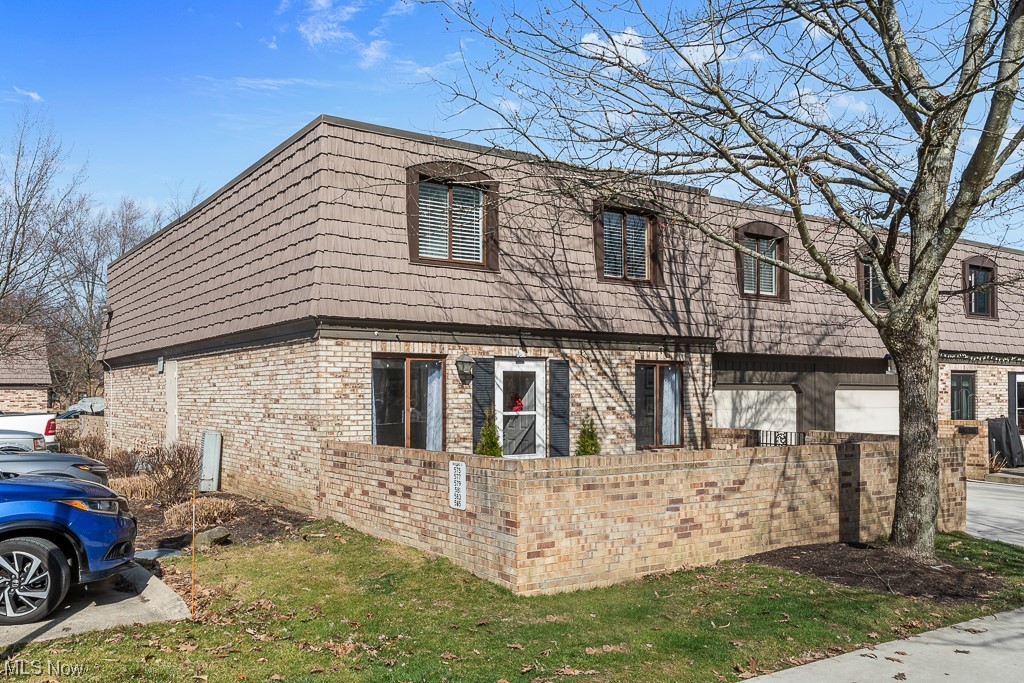 Pinecrest - Residential