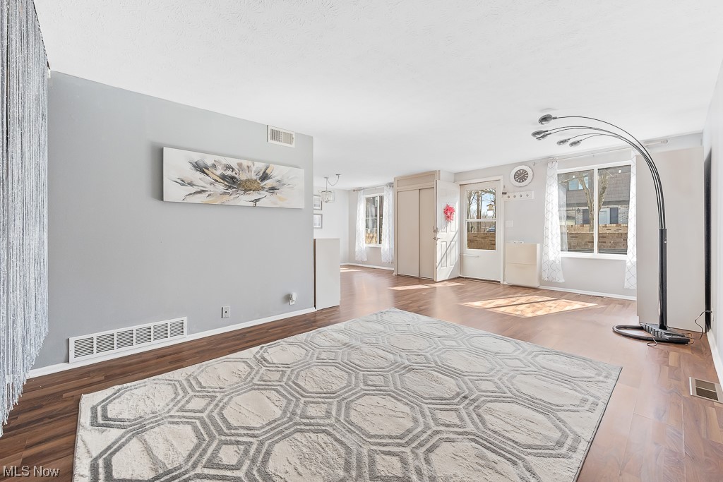 Pinecrest - Residential