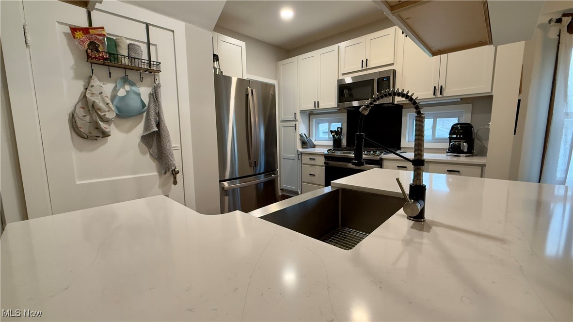 1221 Virginia Avenue, Lakewood, Ohio image 13