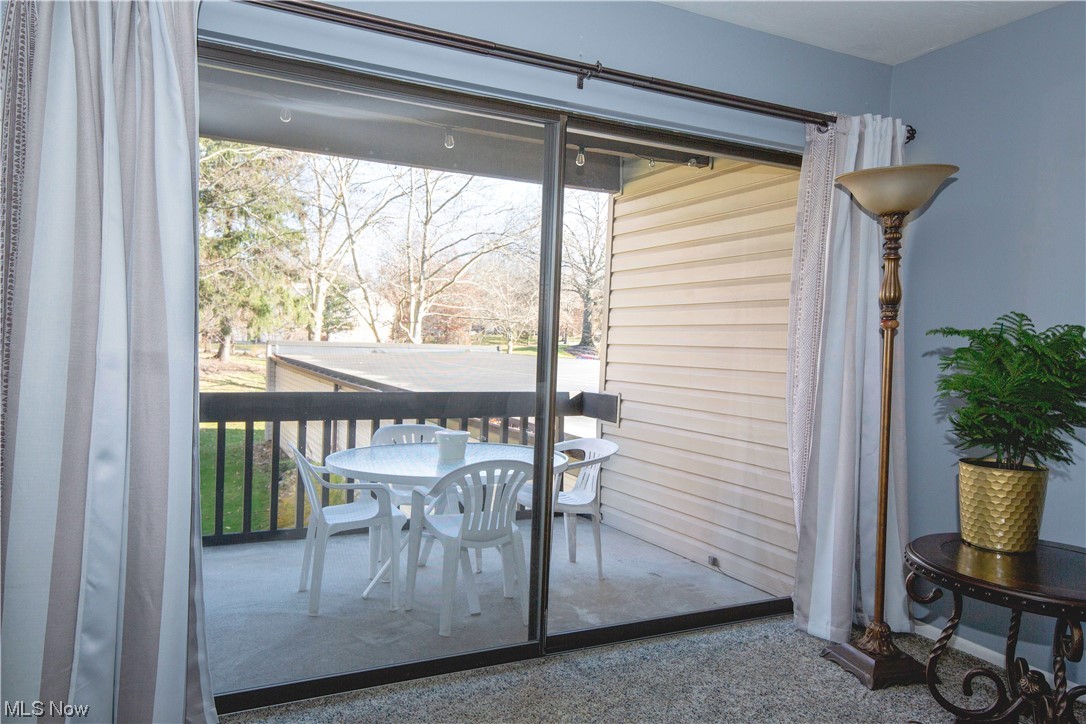 Oak Knolls Condo - Residential