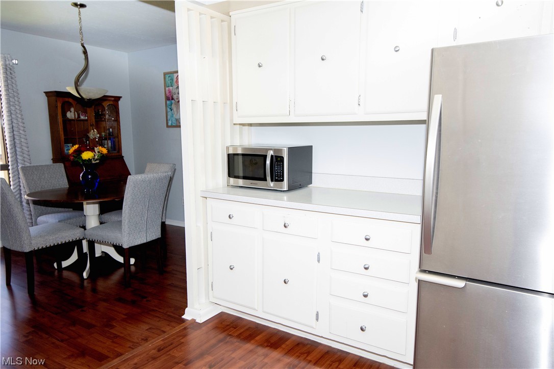 Oak Knolls Condo - Residential