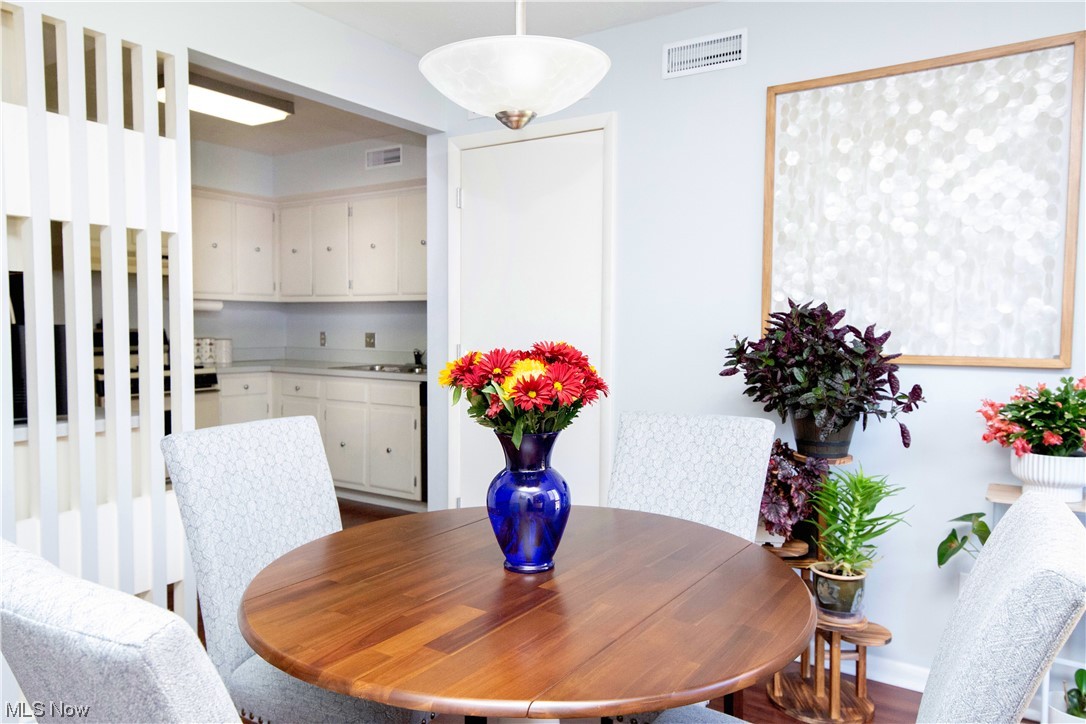 Oak Knolls Condo - Residential