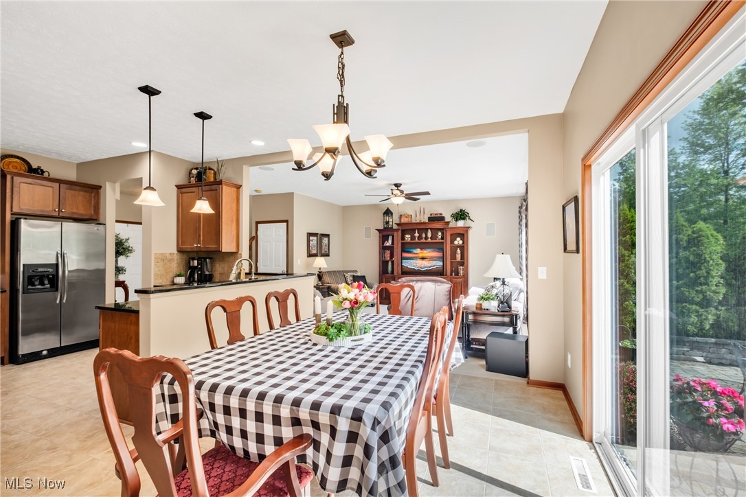 8543 Mulberry Chase, North Ridgeville, Ohio image 18
