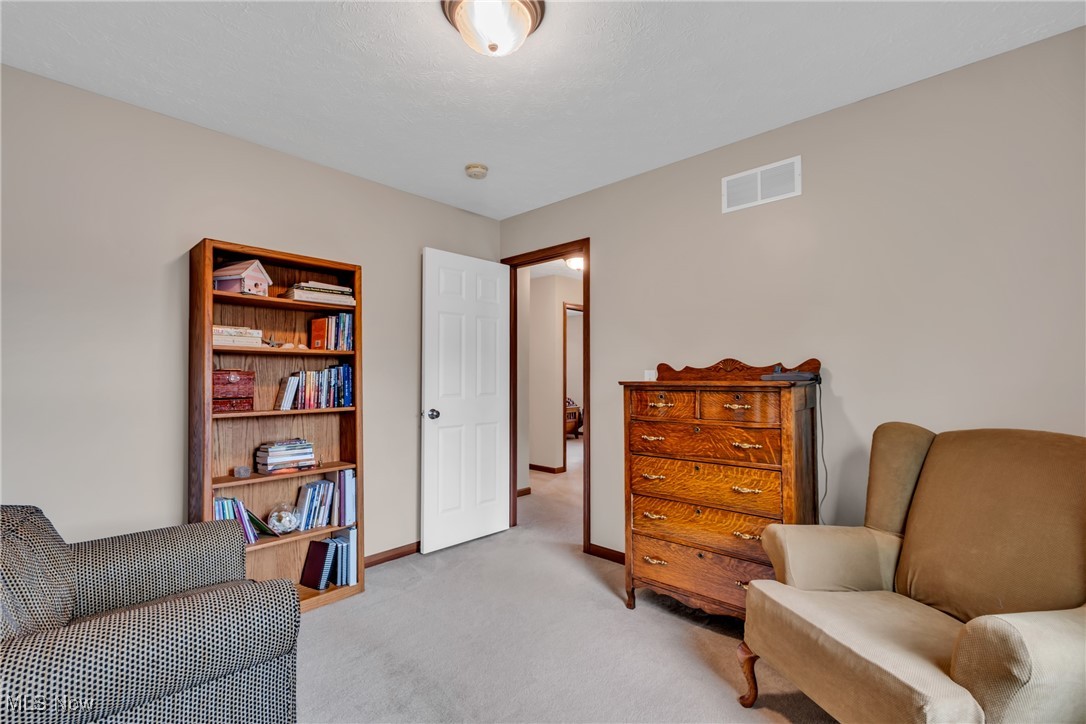 8543 Mulberry Chase, North Ridgeville, Ohio image 24
