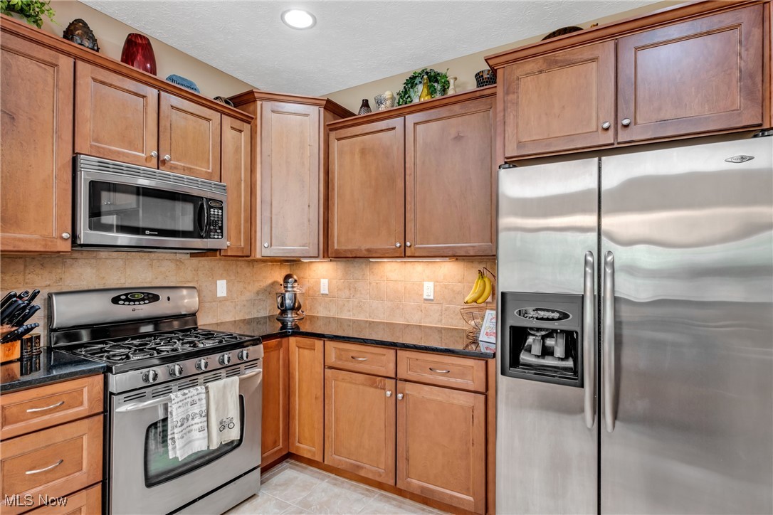 8543 Mulberry Chase, North Ridgeville, Ohio image 15