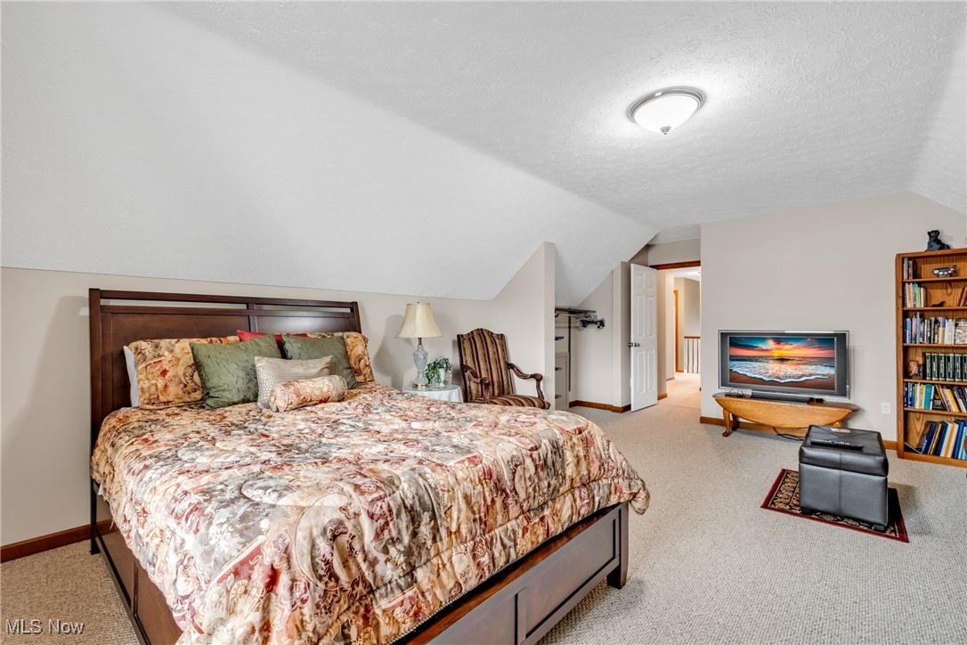 8543 Mulberry Chase, North Ridgeville, Ohio image 28