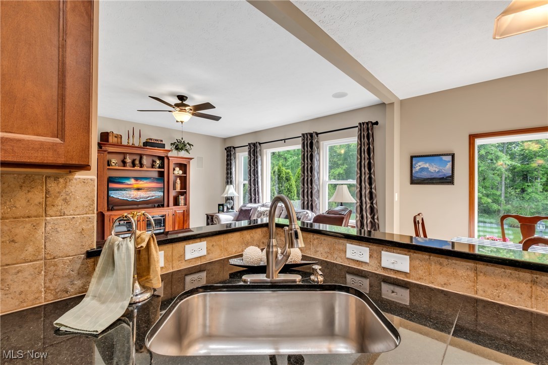 8543 Mulberry Chase, North Ridgeville, Ohio image 14