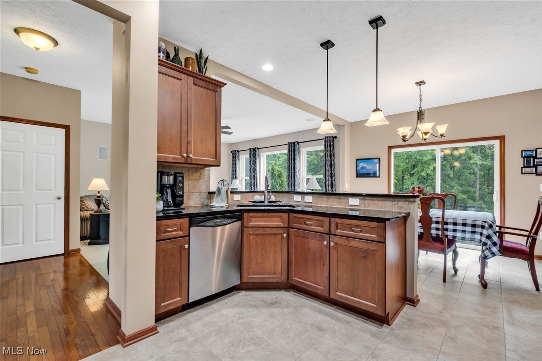 8543 Mulberry Chase, North Ridgeville, Ohio image 13