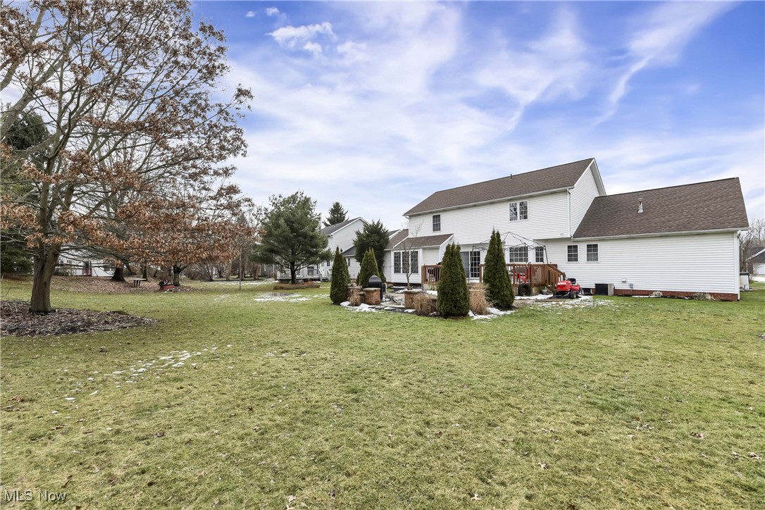 4029 Bishops Gate Circle, Stow, Ohio image 4