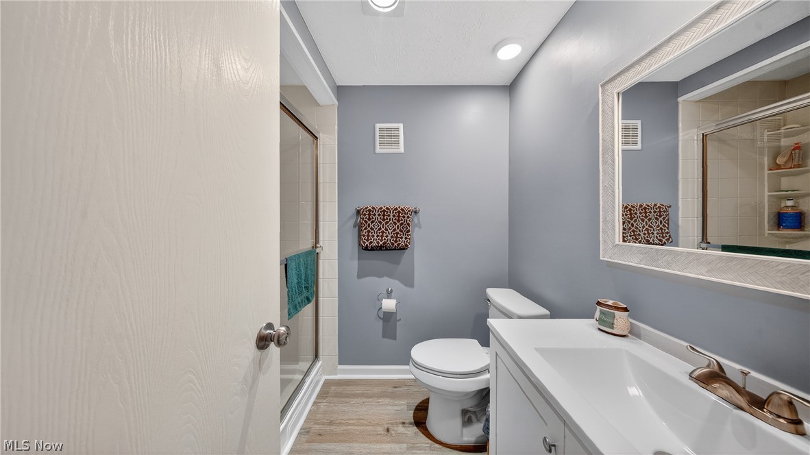 Creekside Vill - Residential