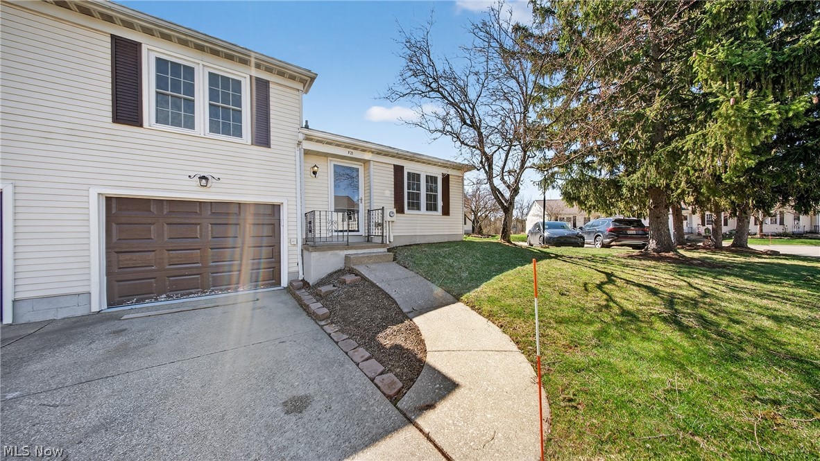 Creekside Vill - Residential