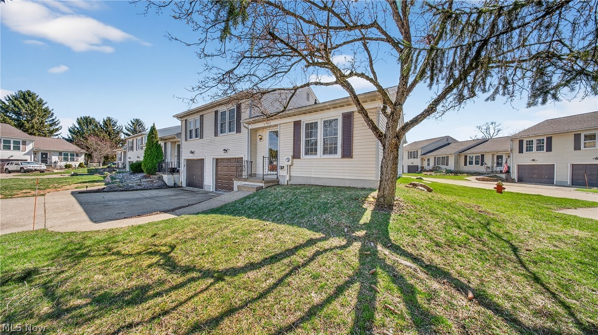 Creekside Vill - Residential