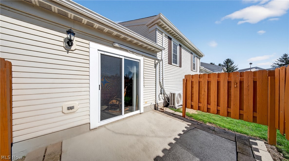 Creekside Vill - Residential