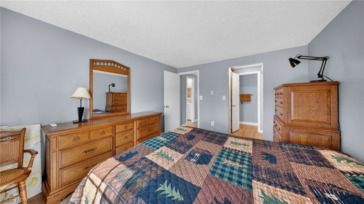 Creekside Vill - Residential