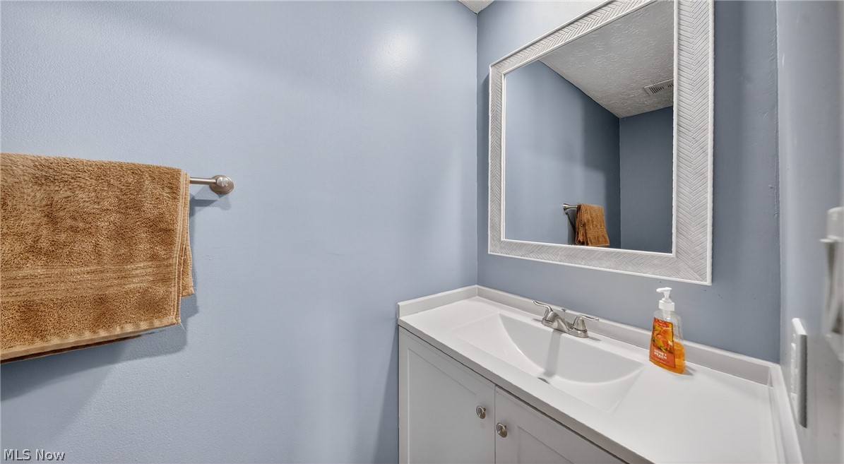 Creekside Vill - Residential