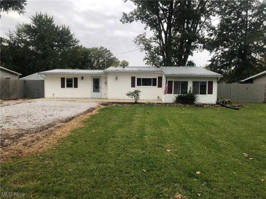 Beautiful, cute, and spacious home with a larger backyard for gardening!