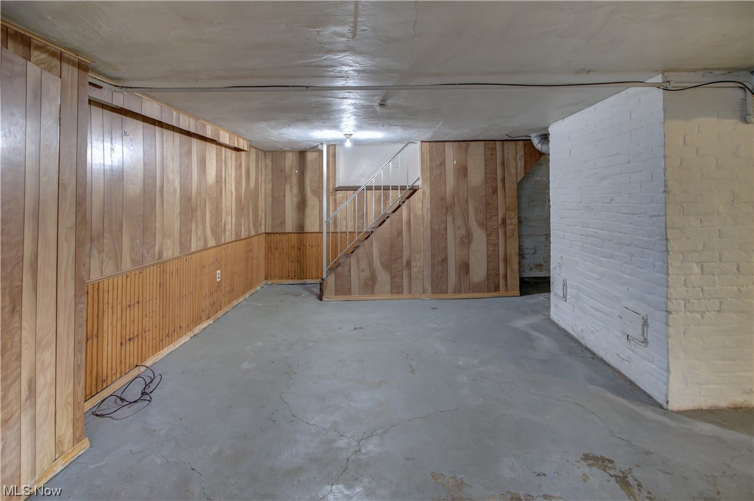 Crown Point - Residential